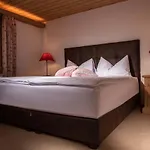 Kernen 3* Gstaad